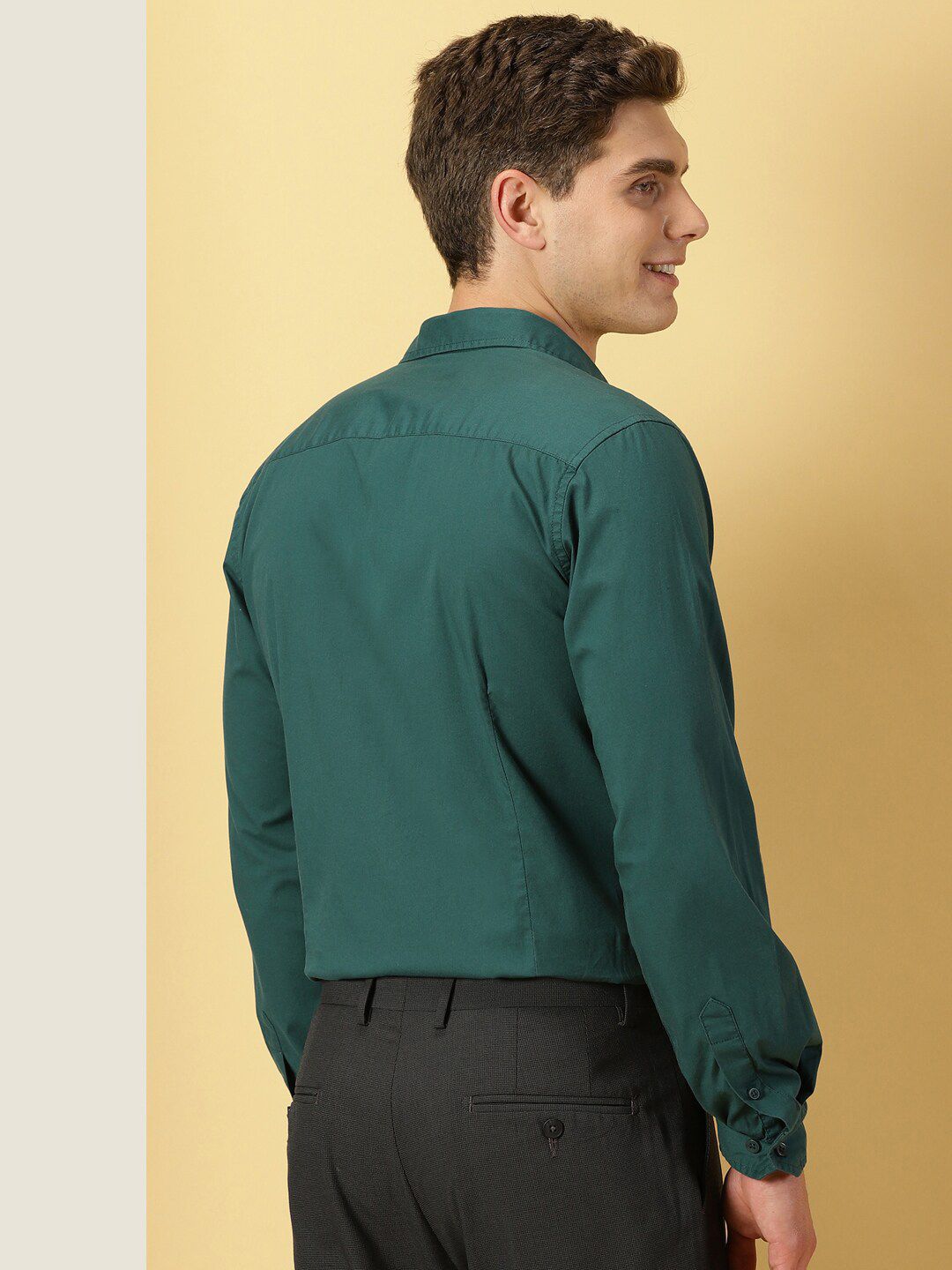 Thomas Scott Classic Spread Collar Casual Shirt