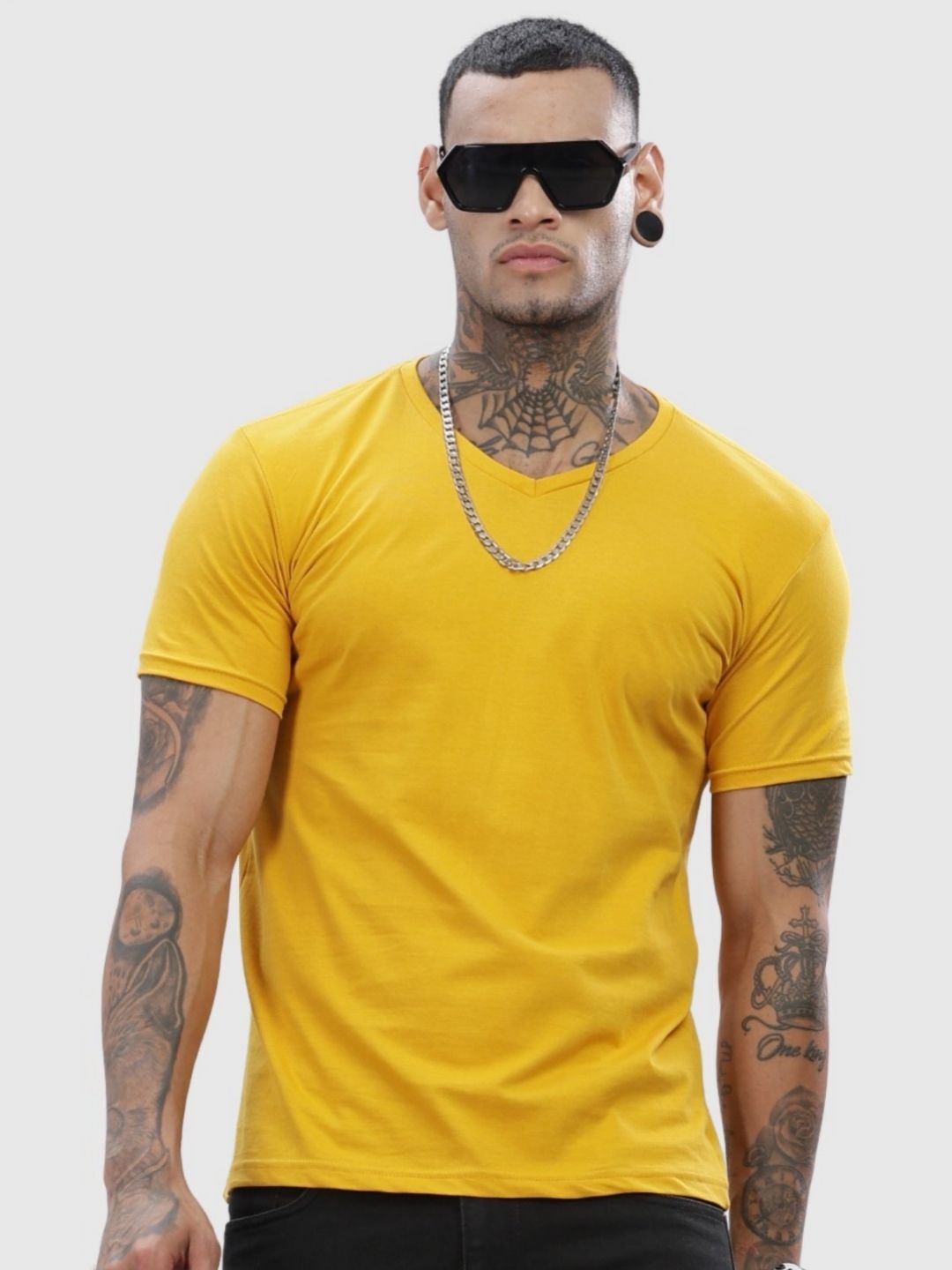 ADRO Lelaki Solid V-Neck Cotton T-shirt