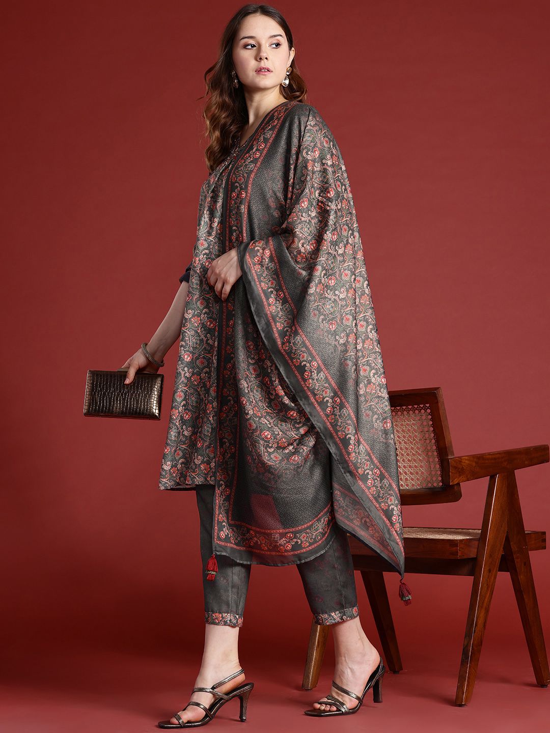 Anouk Floral Printed Kurta Set With Dupatta