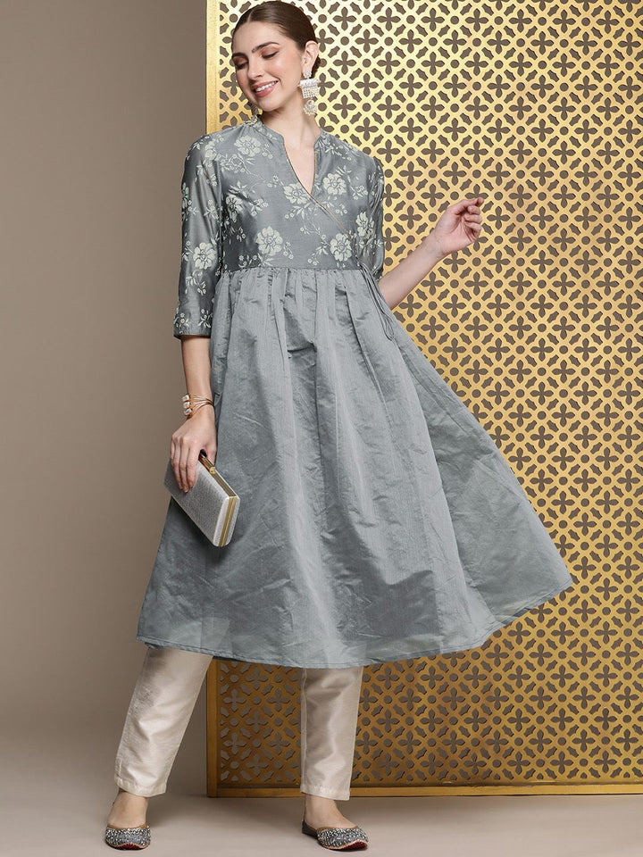 House of Pataudi Floral Printed A-Line Angrakha Jashn Kurta