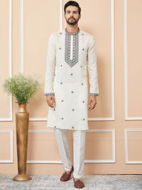 See Designs Men Geometric Embroidered Thread Work Kurta