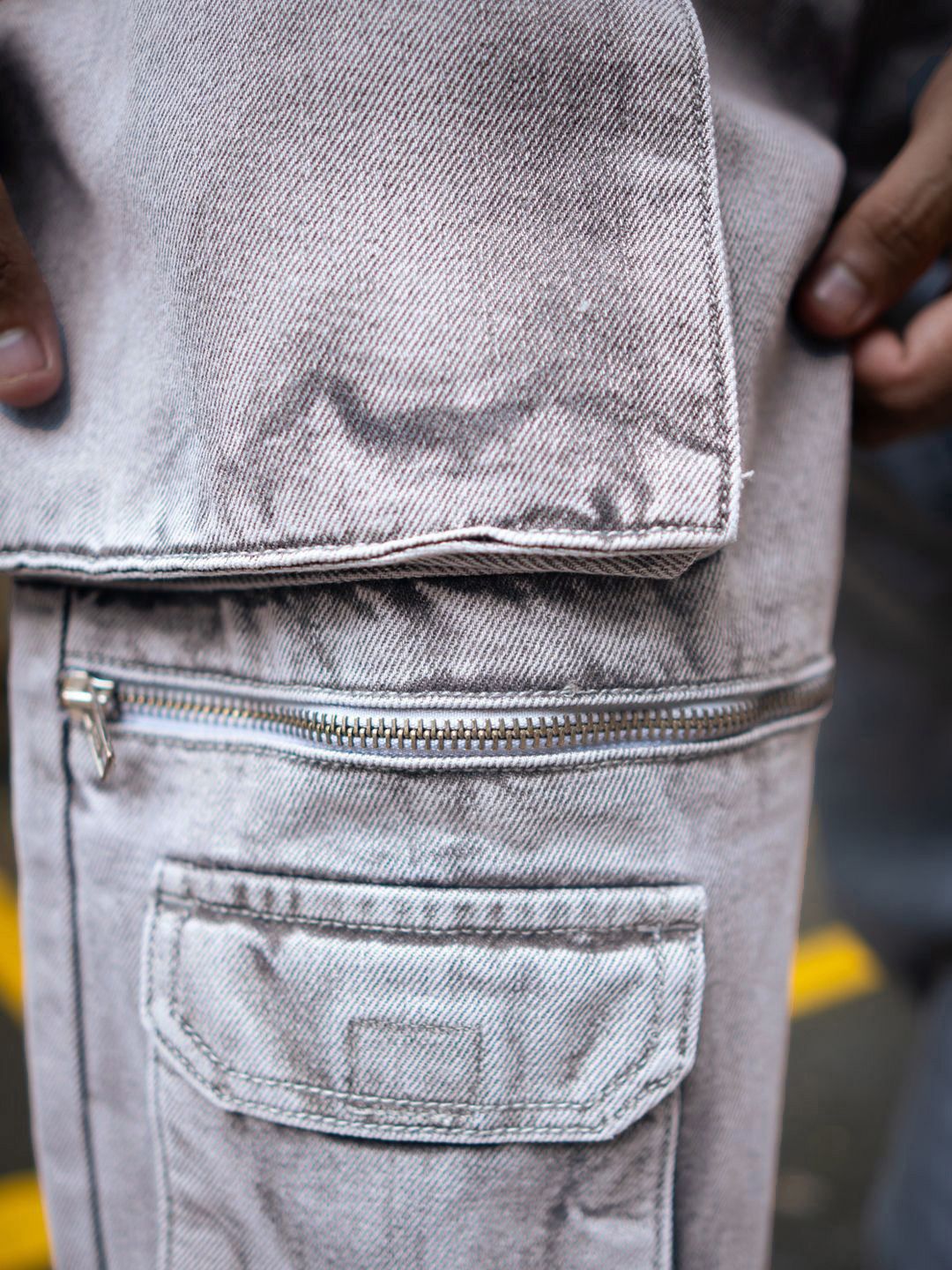 Powerlook Men Cotton Loose Fit Cargos Jeans