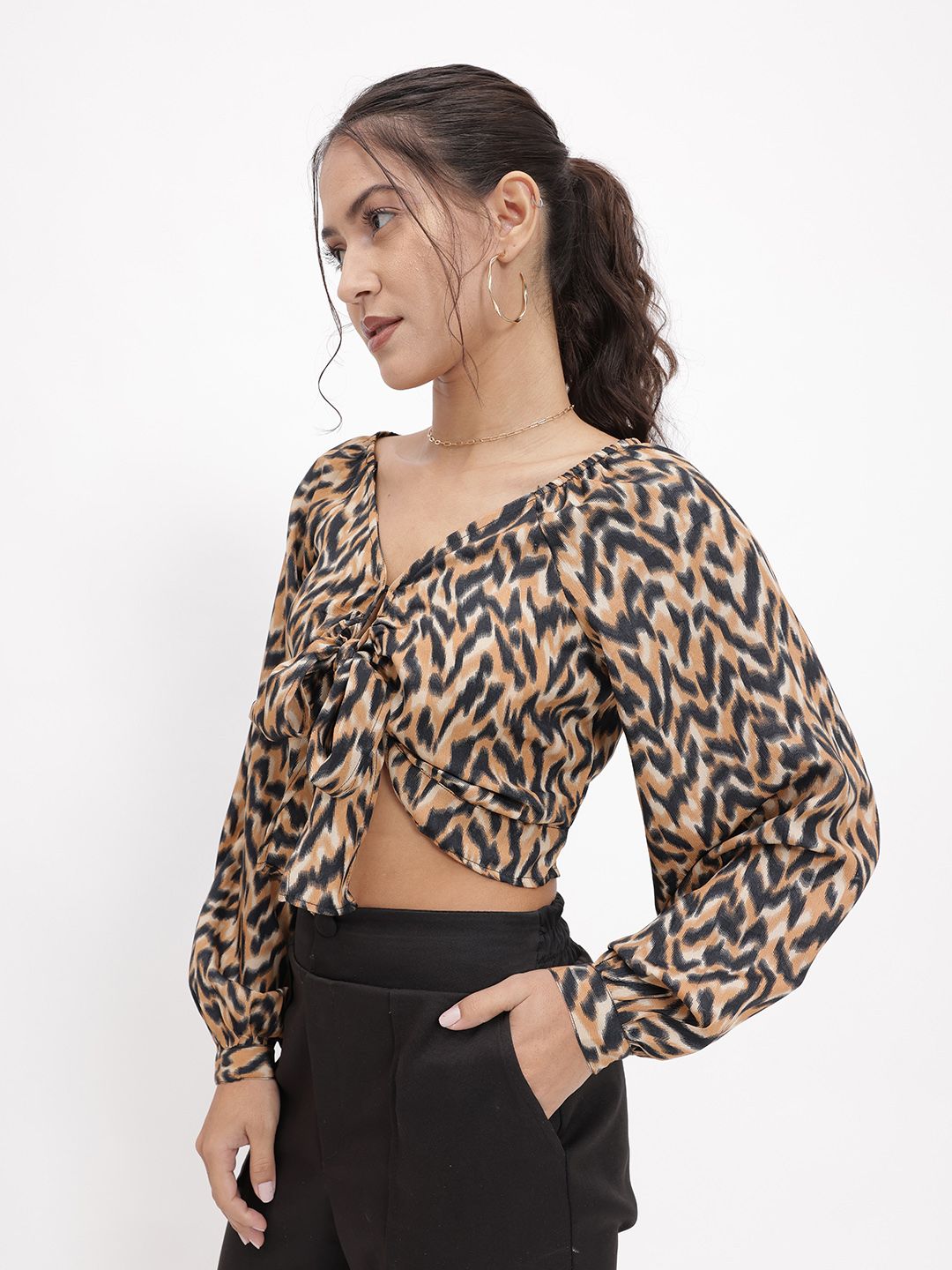 DressBerry Animal Tie-Up Crop Top