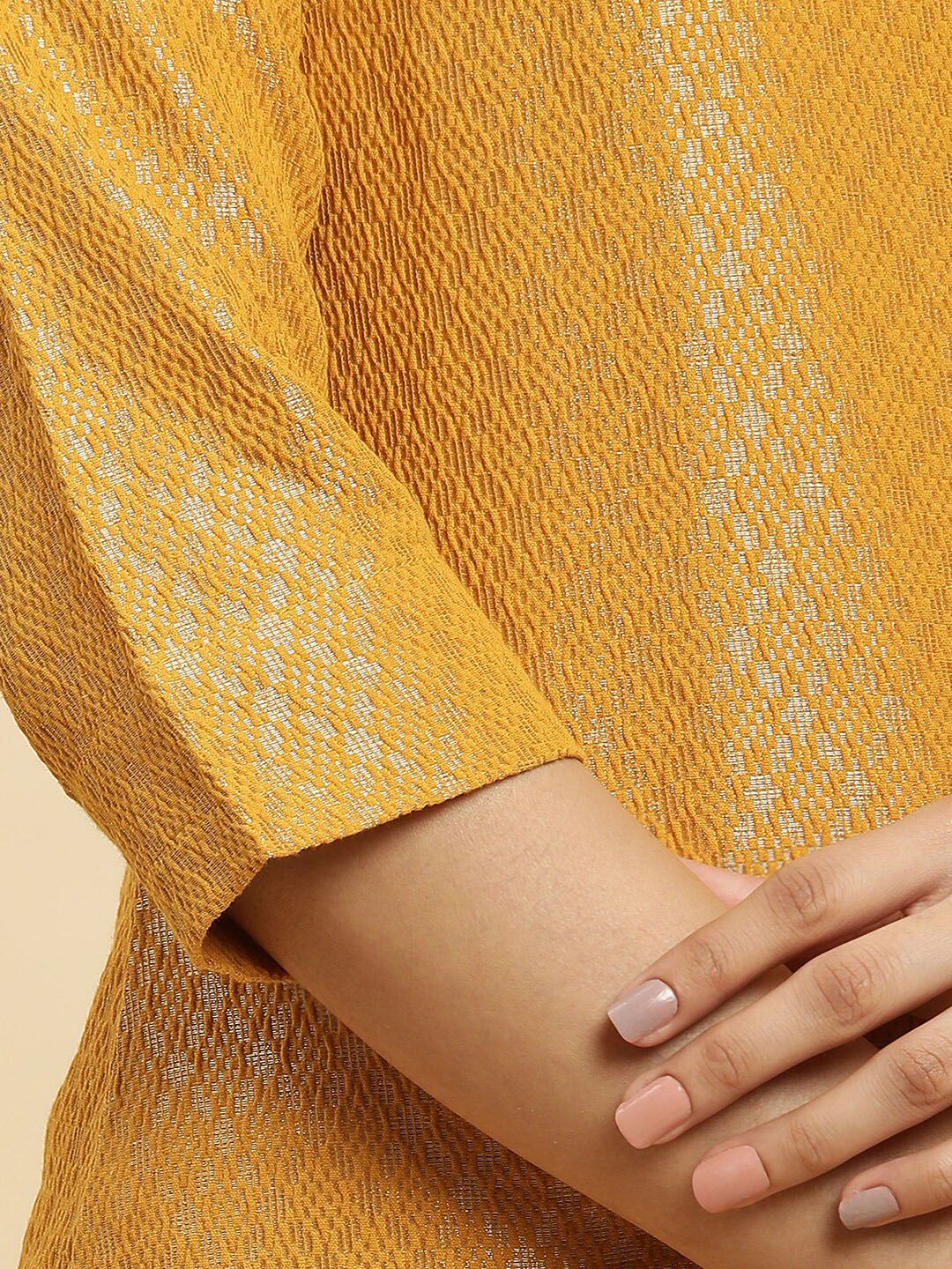 W Woven Design Thread Work Straight Kurta