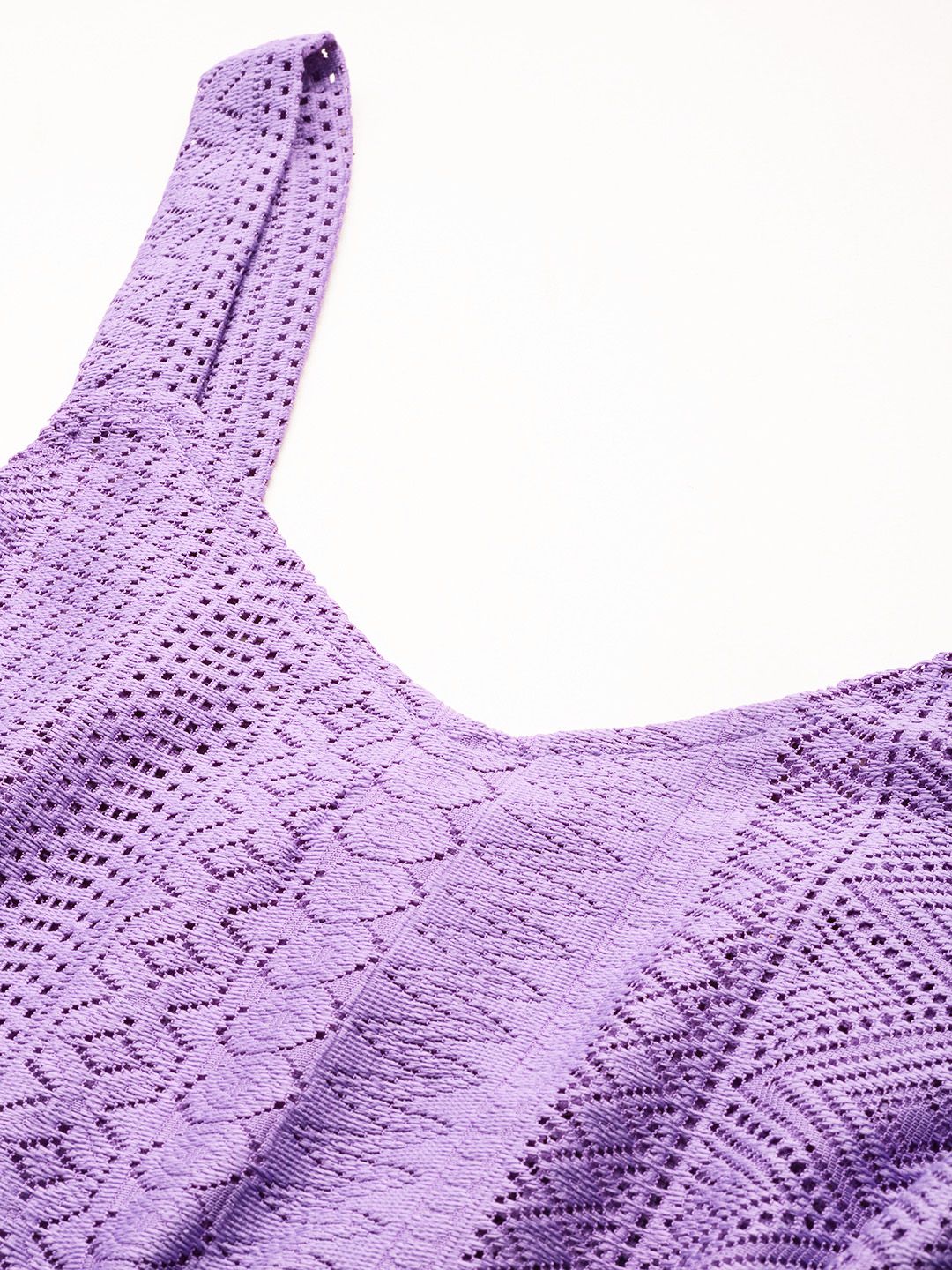 DressBerry Self-Designed Lace Inserted Cinched Waist Top