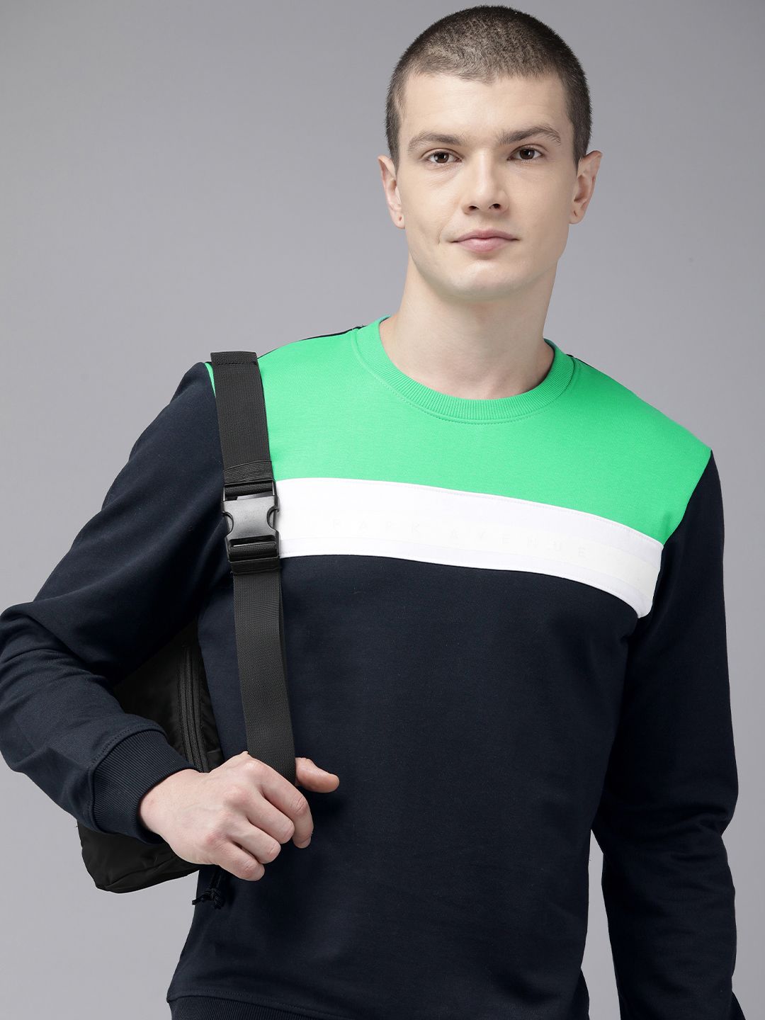 Park Avenue Colourblocked Long Sleeves Sweatshirt