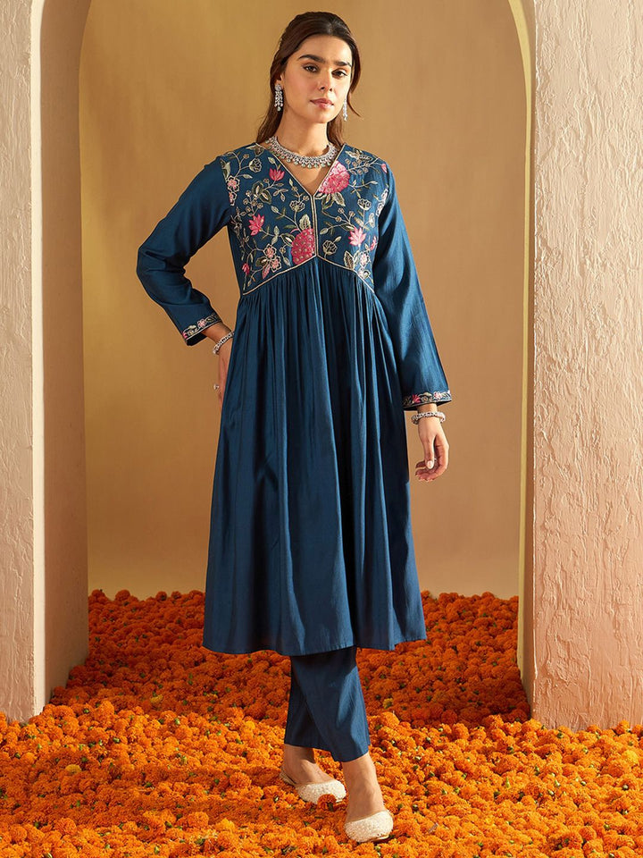 Indo Era Floral Yoke Design Empire A-Line Sequinned Liva Kurta with Trousers