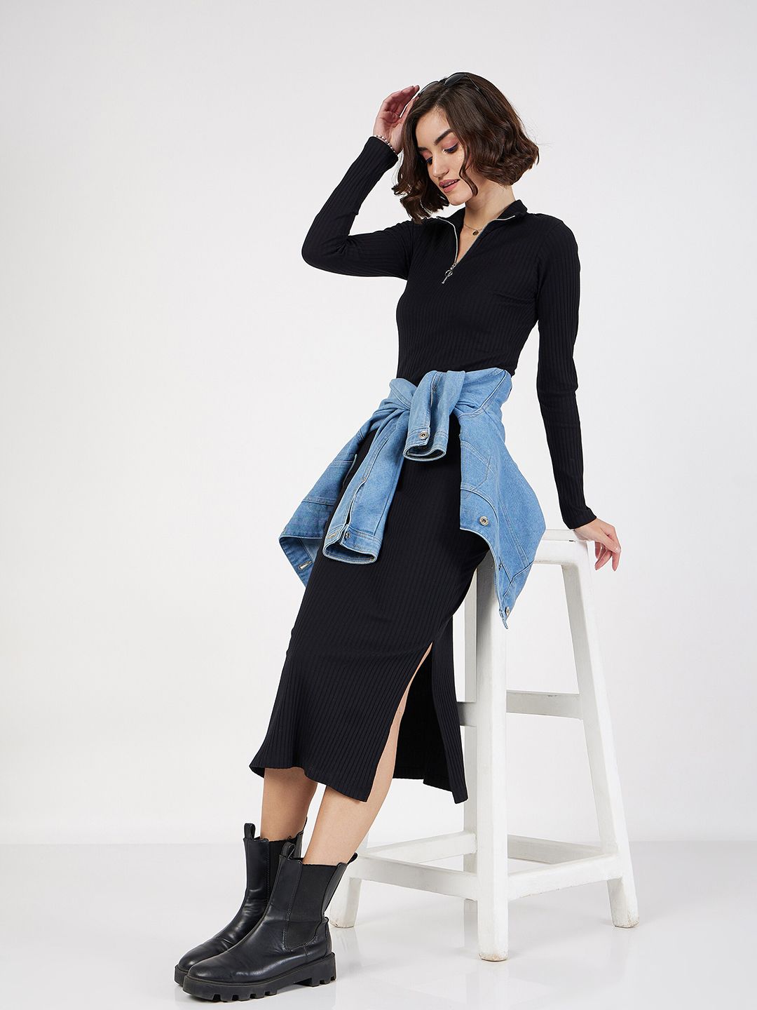 SASSAFRAS Black Ribbed Bodycon Midi Dress