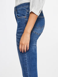 AND Women Blue Skinny Fit Light Fade Stretchable Jeans