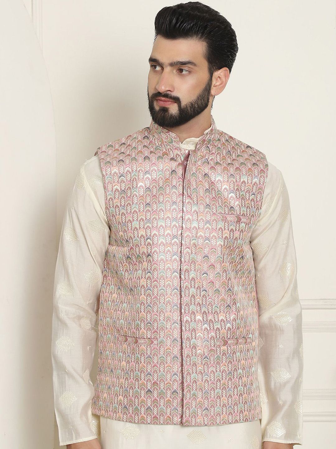 SOJANYA Jaket Tenun Nehru Bersulam