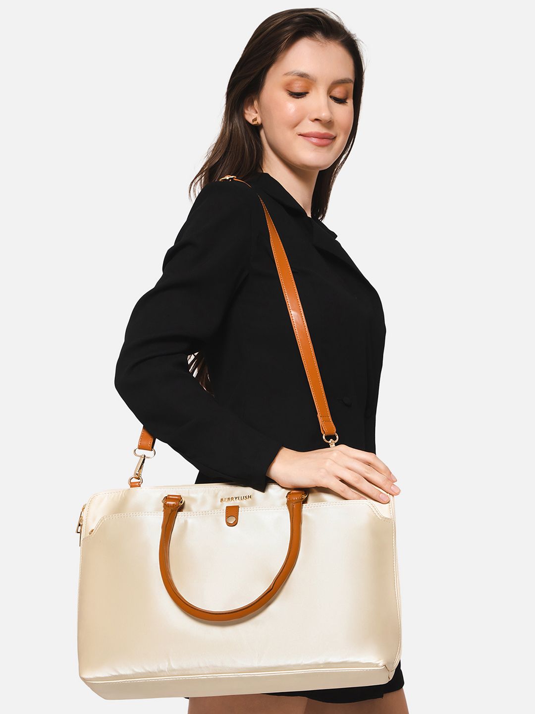 Berrylush Women Padded Upto 16 Inch PU Laptop Bag