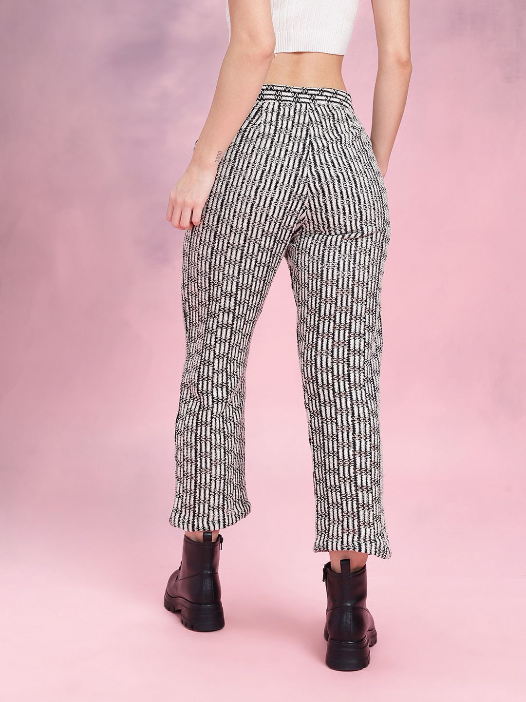 DressBerry Women Self-Design Monochrome Trousers