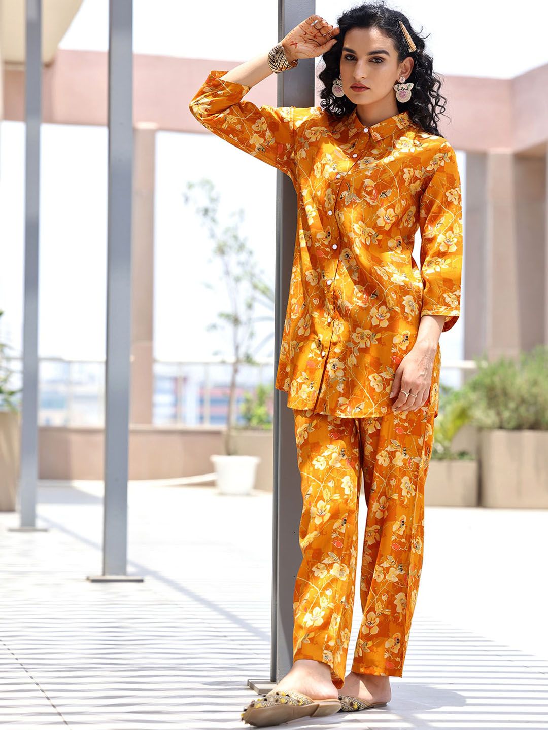 Libas Floral Printed Shirt Collar Three-Quarter Sleeves Tunic ,Trousers