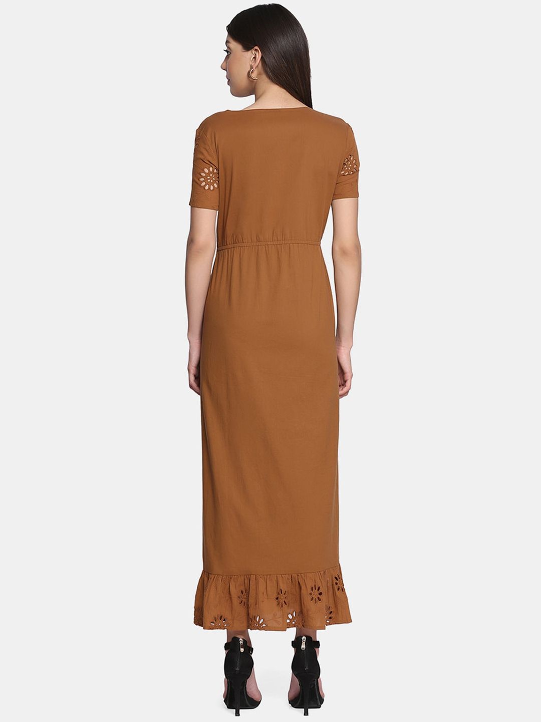 KALINI Women Ethnic Motifs Thread Work Indie Prints Kurta