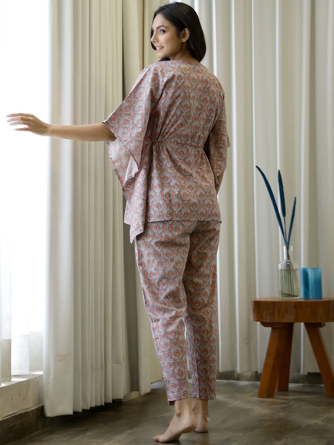 SANSKRUTIHOMES Women Grey & Orange Printed Pure Cotton Night suit