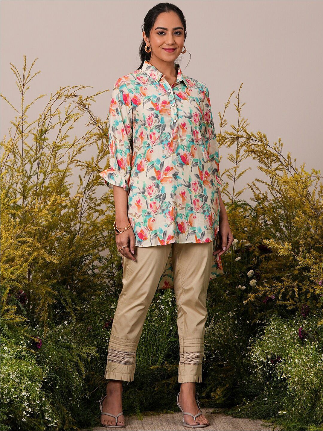Libas Floral Printed Floral Shirt Collar Three-Quarter Sleeves Pathani Kurta