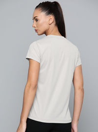 HRX By Hrithik Roshan Running Women Wet Weather Rapid-Dry Typography Tshirts