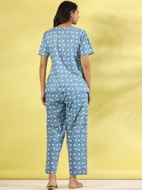 SANSKRUTIHOMES Women Printed Pure Cotton Night suit