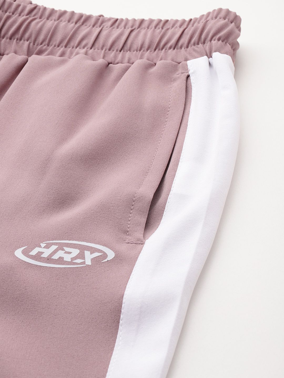 HRX by Hrithik Roshan Colorblocked Detail Lifestyle Tracksuit