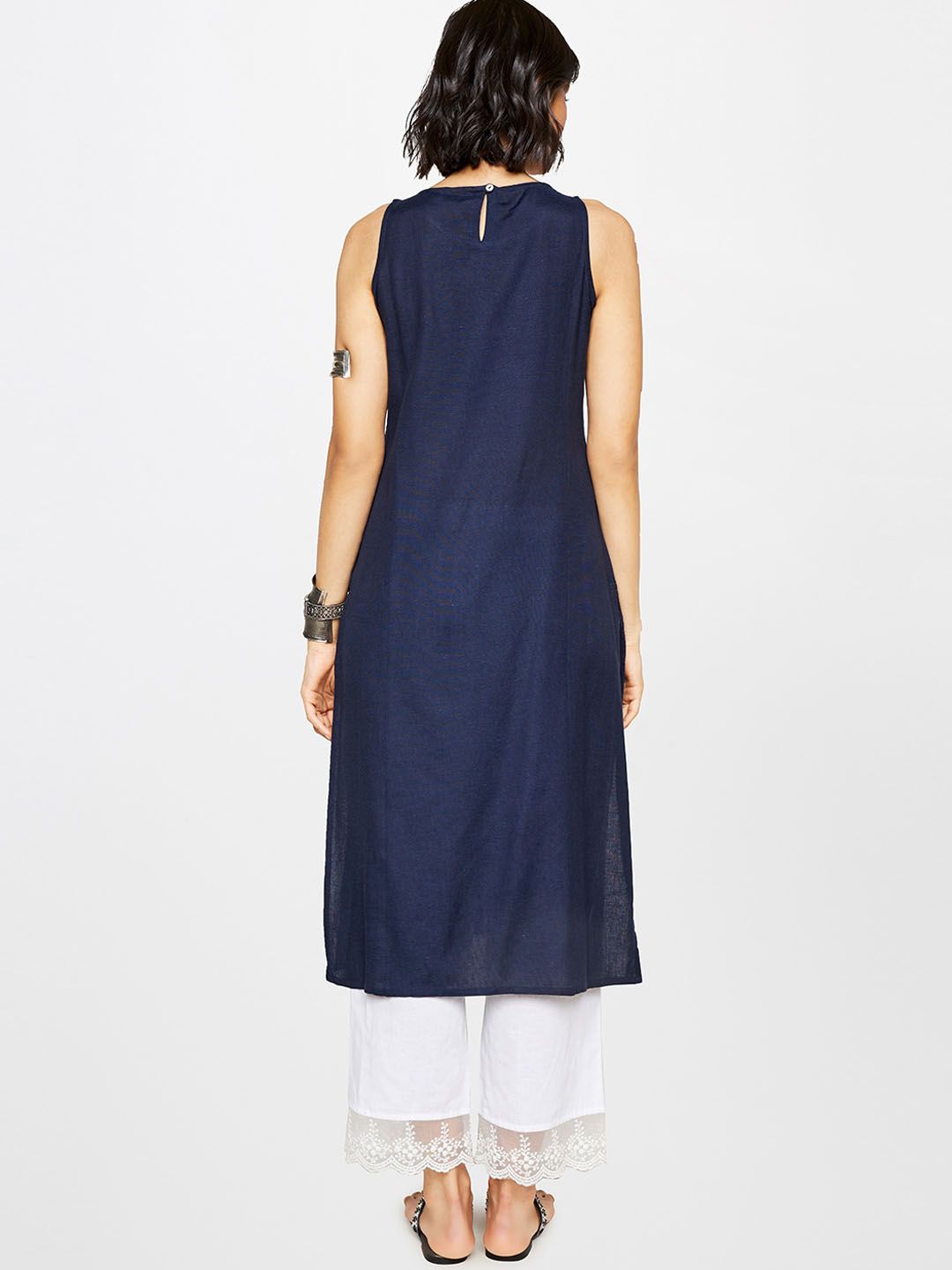 Global Desi Ethnic Motifs Embroidered Thread Work Straight Kurta