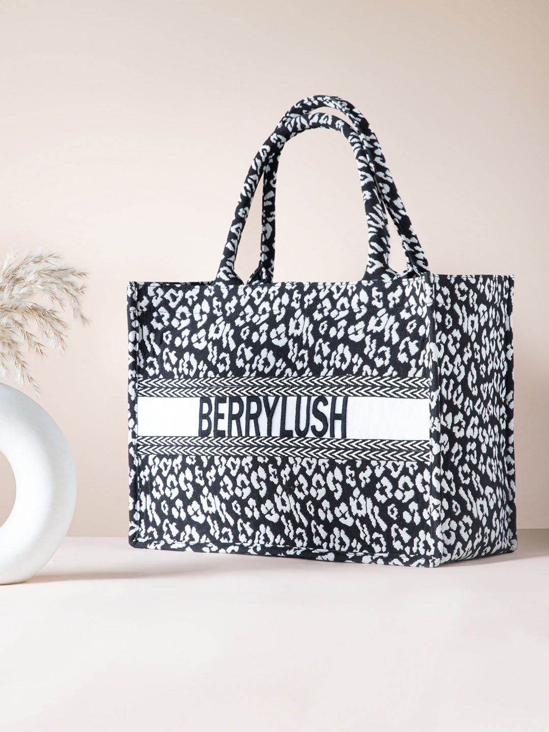 Berrylush Animal Printed Structured Shopper Tote Bag