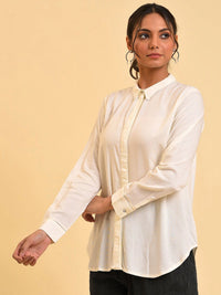 W White Spread Collar Long Sleeve Casual Shirt