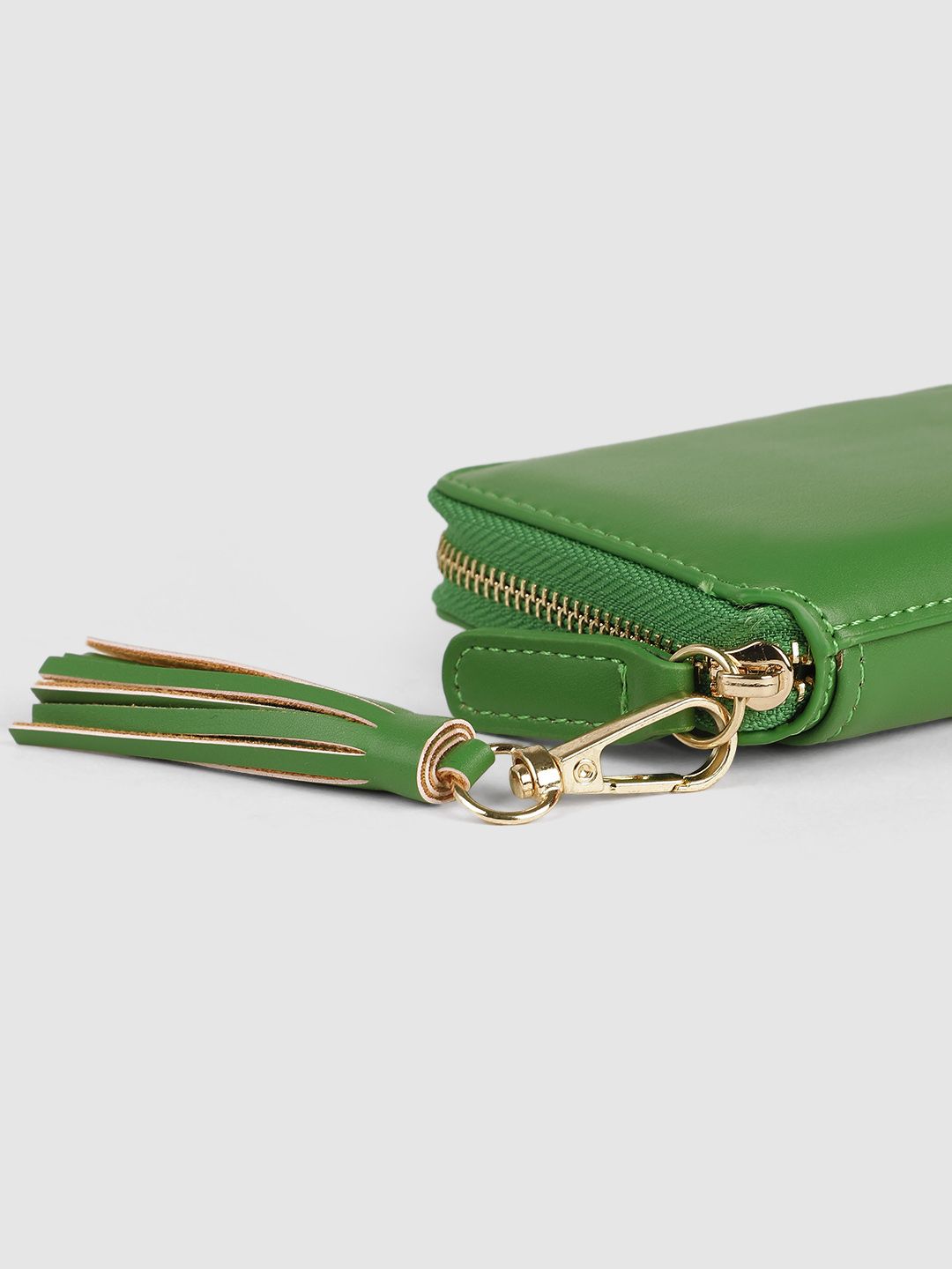 DressBerry Women Tasselled Zip Around Wallet