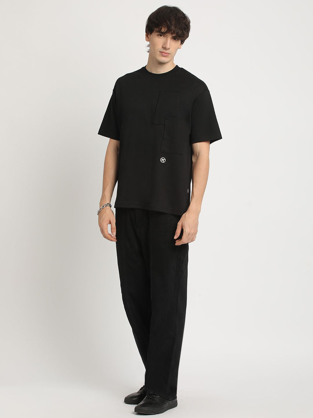 THE BEAR HOUSE Oversized Applique Design Crew Neck T-shirt