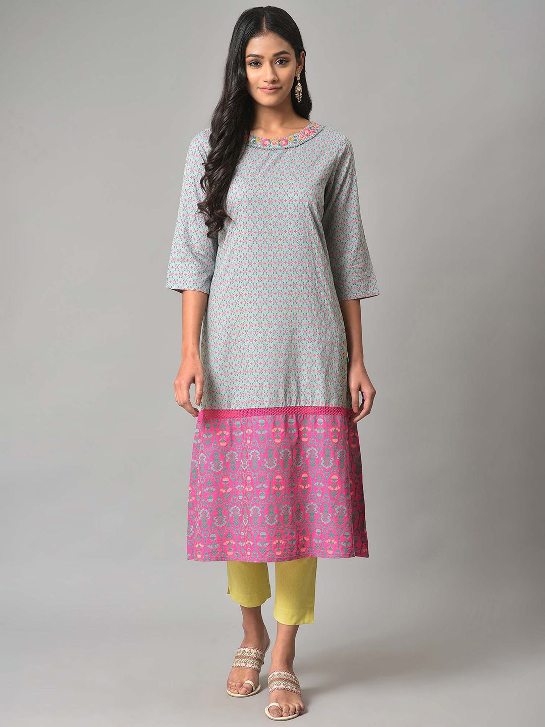 W Women Ethnic Motifs Printed Indie Prints Kurta