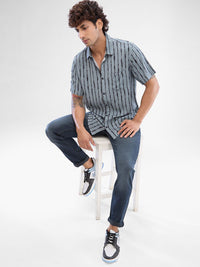 SPYKAR Men Striped Spread Collar Slim Fit Casual Shirt