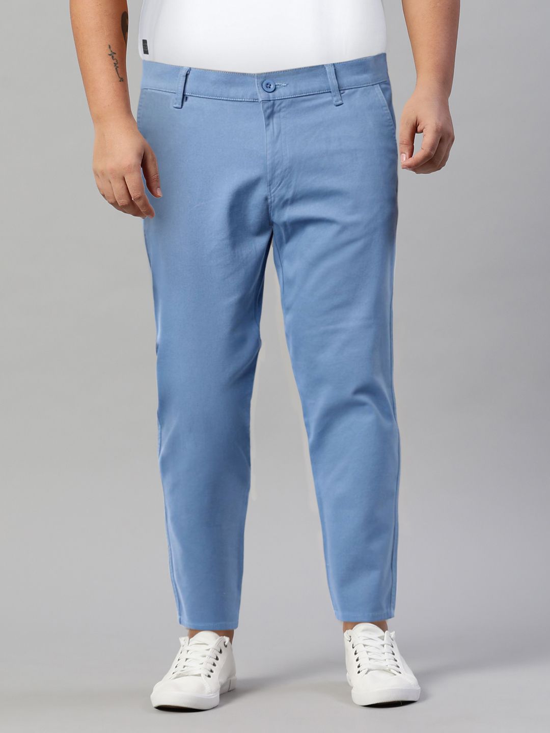 HIGHLANDER Men Blue Slim Fit Solid Chinos