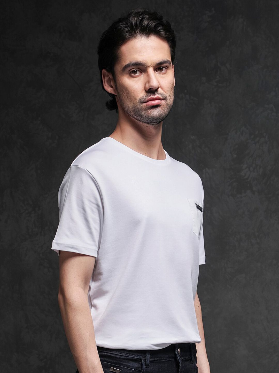 RARE RABBIT Men Azul Round Neck Cotton Slim Fit T-Shirt