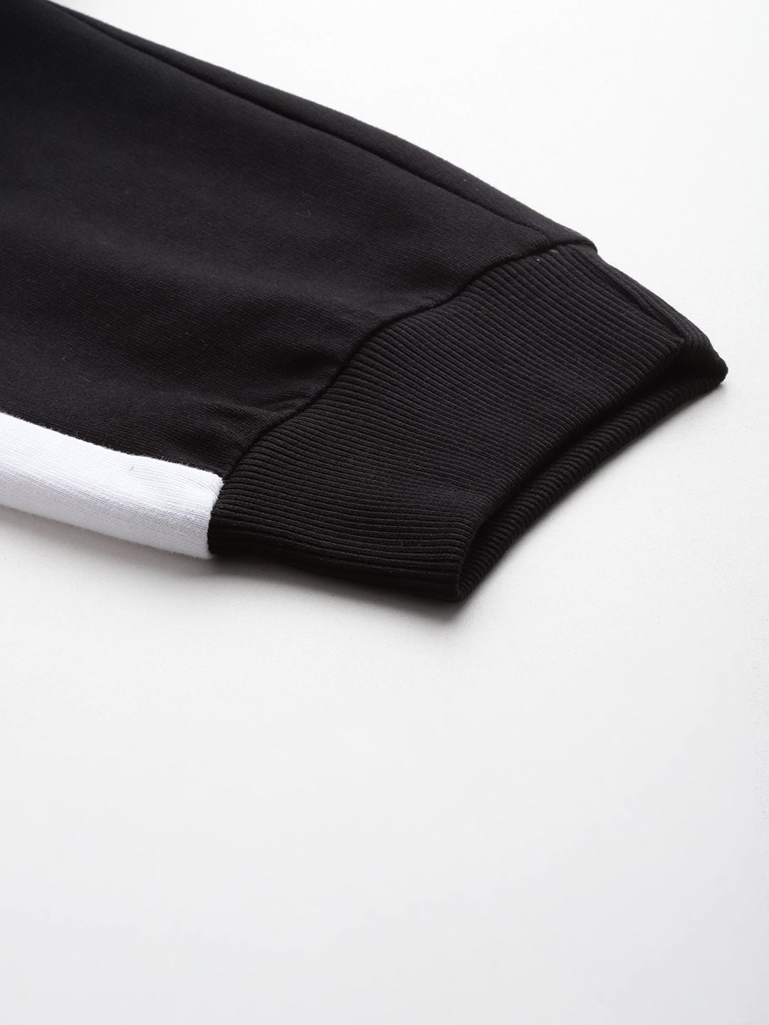 HRX by Hrithik Roshan Men Regular Fit Lifestyle Joggers