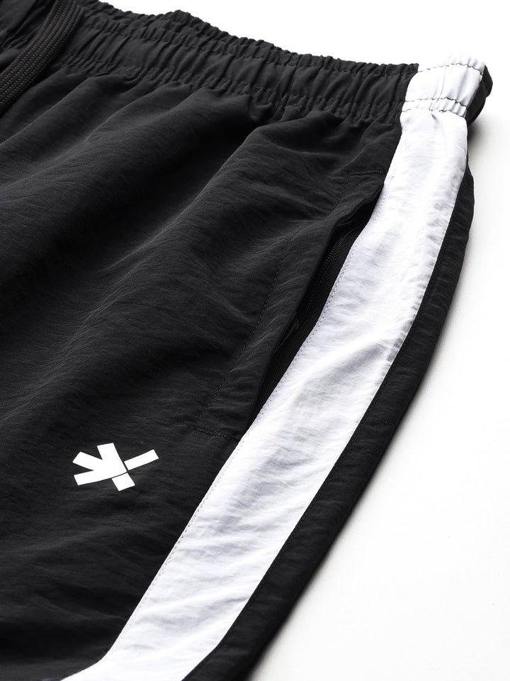 HRX by Hrithik Roshan Rapid Dry Mock Collar Running Tracksuit