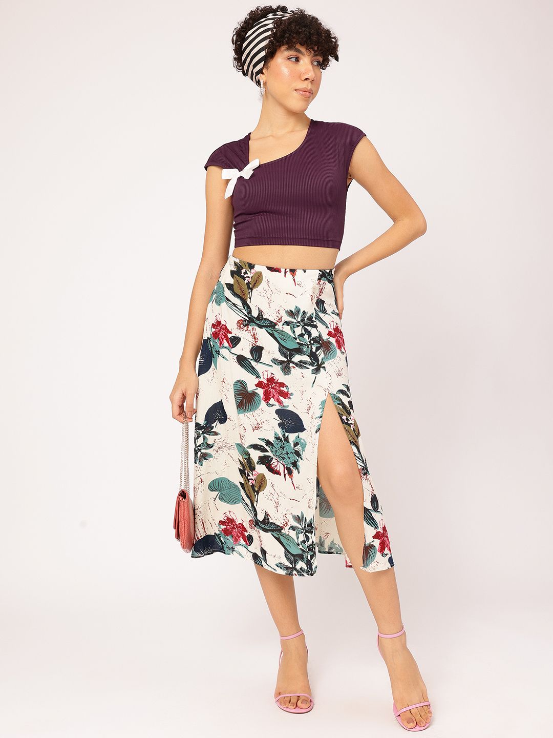 DressBerry Bow & Beyond Crop Top