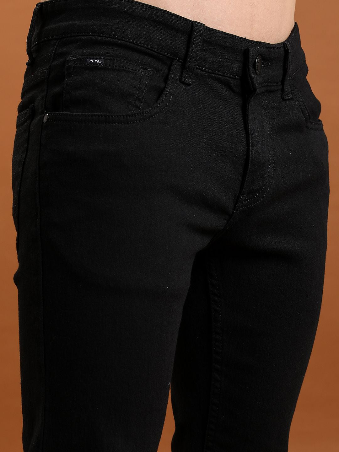 HIGHLANDER Men Straight Fit Mid-Rise Clean Look Stretchable Jeans