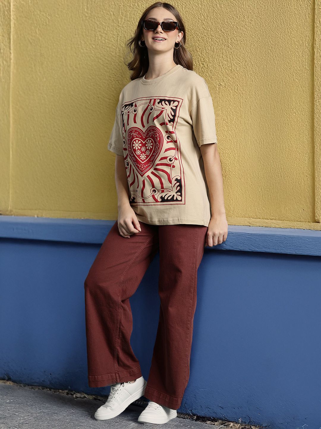 DressBerry Women Pure Cotton Printed Drop-Shoulder Sleeves T-shirt