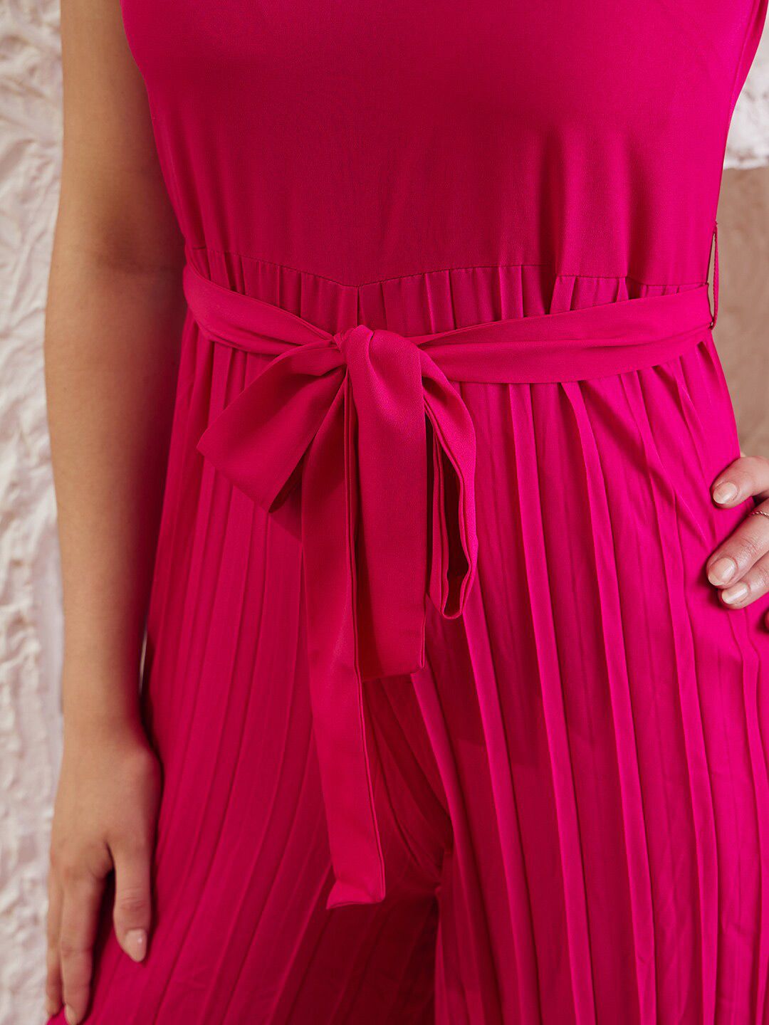 Berrylush Pink Halter Neck Pleated Culotte Jumpsuit