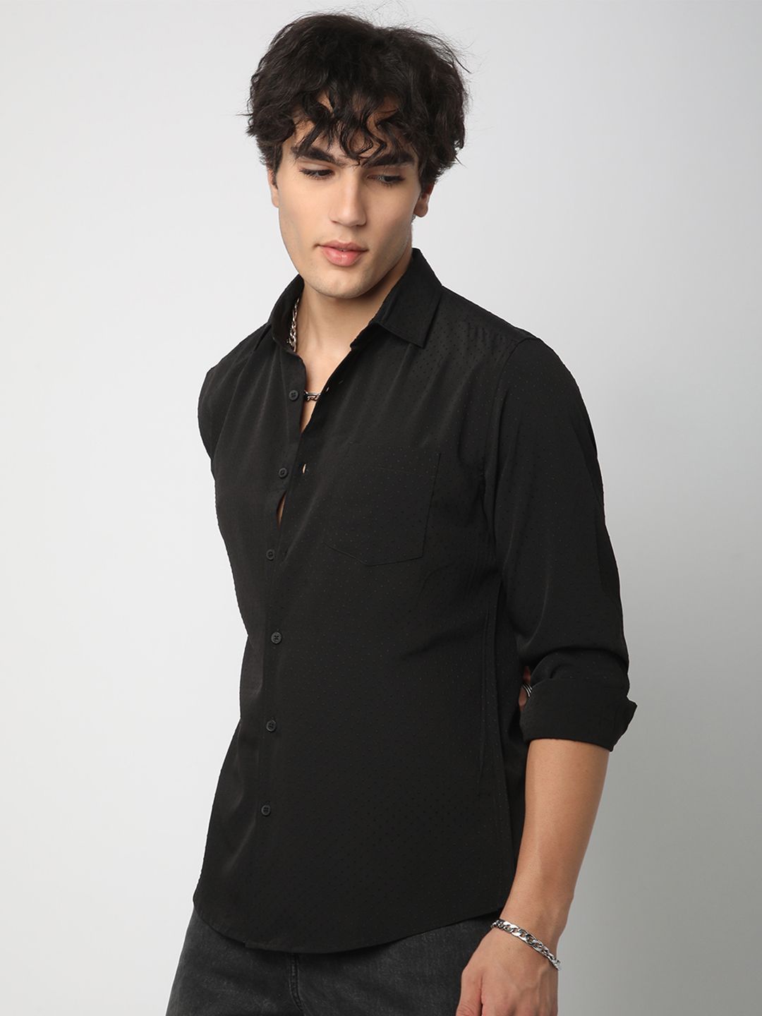 VASTRADO Men Classic Slim Fit Opaque Casual Shirt