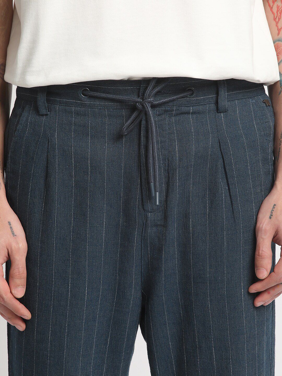 THE BEAR HOUSE Men Striped Tapered Fit Pleated Trousers