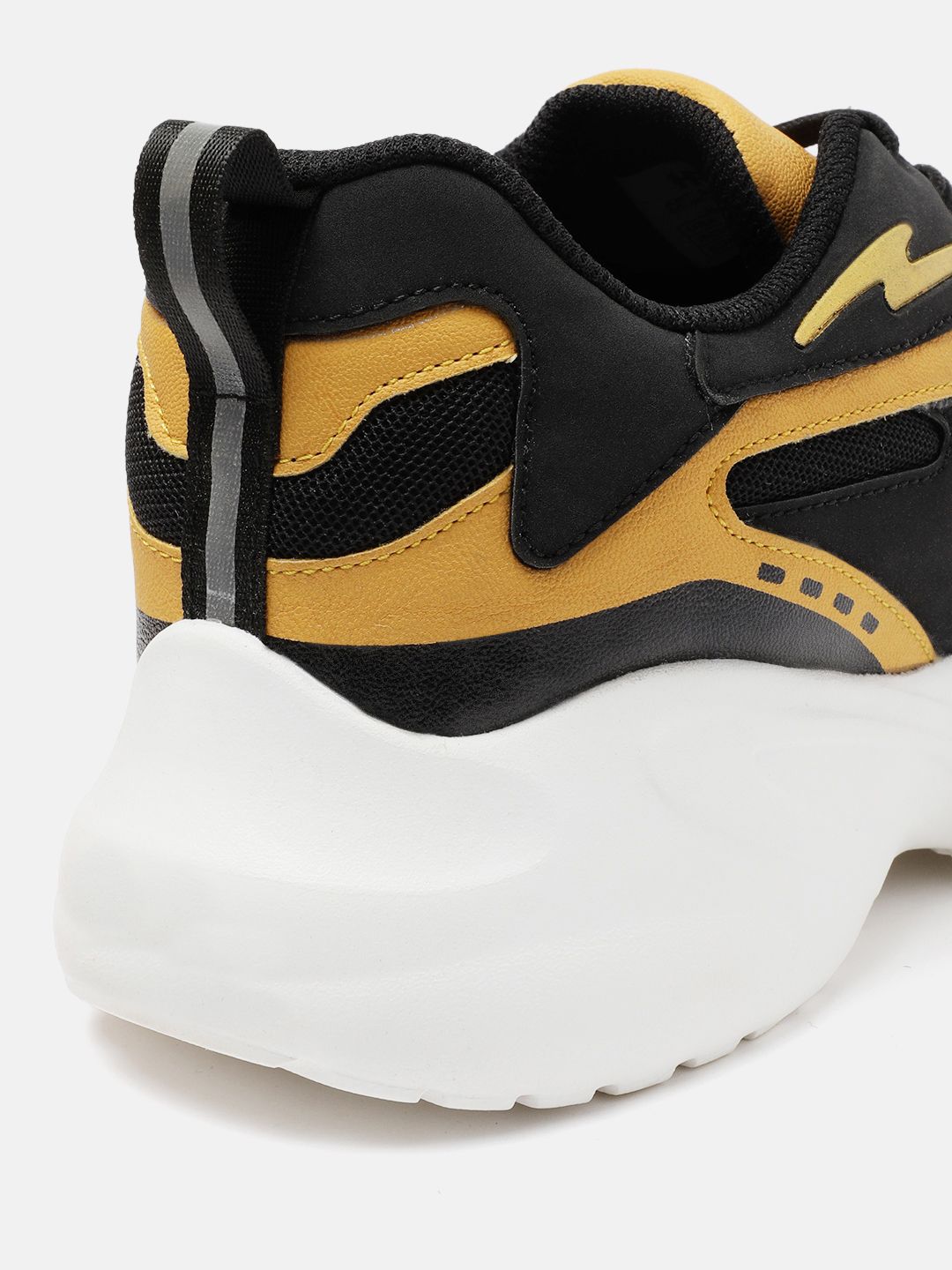 HRX by Hrithik Roshan Men Colourblocked Sneakers