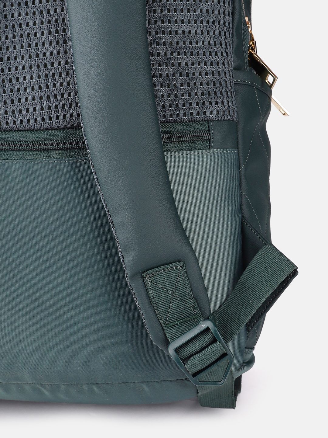 Gear Unisex Vogue Backpack with Anti-Theft Pocket