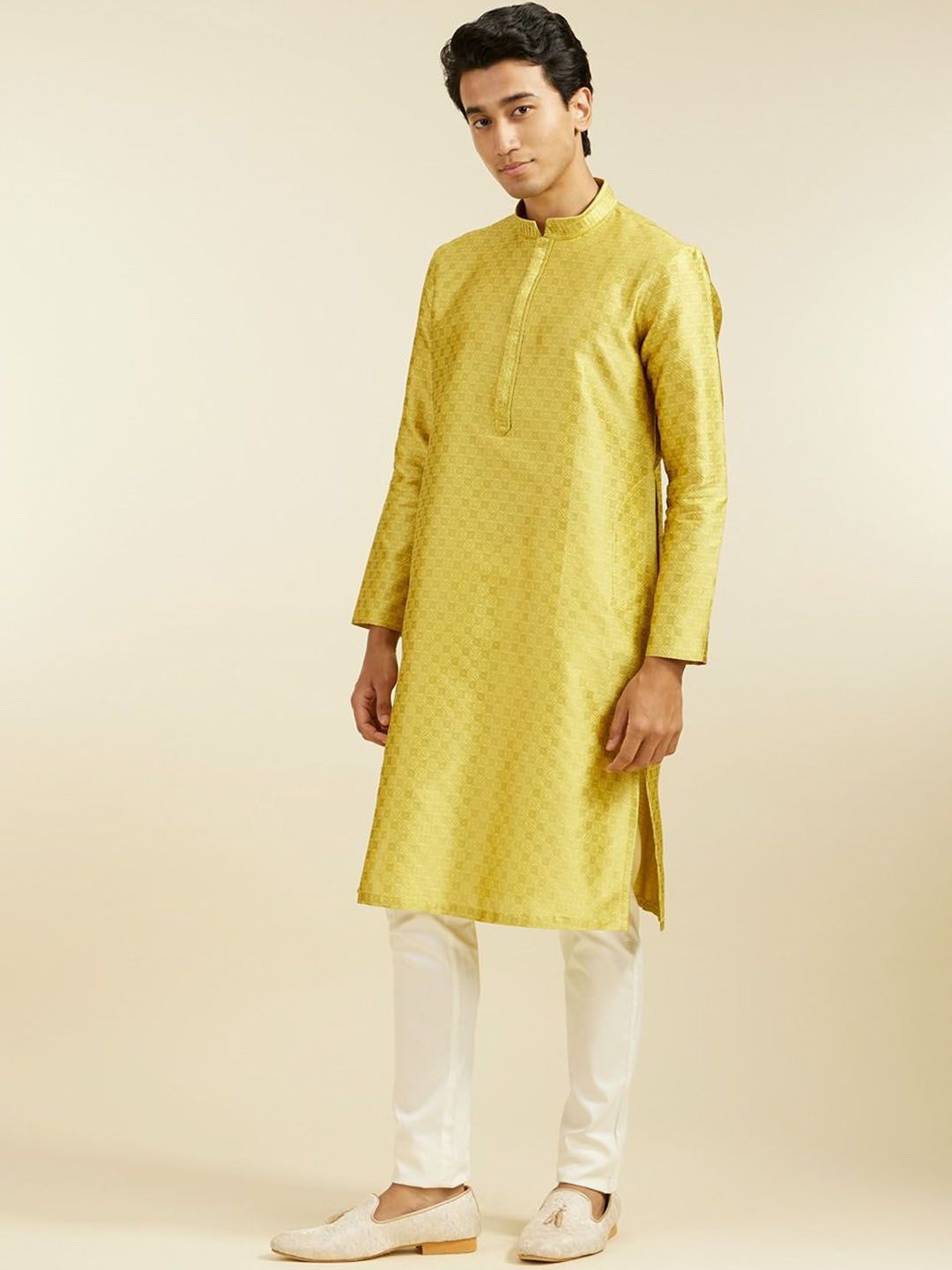 Diwas by Manyavar Geometric Woven Design Straight Kurta