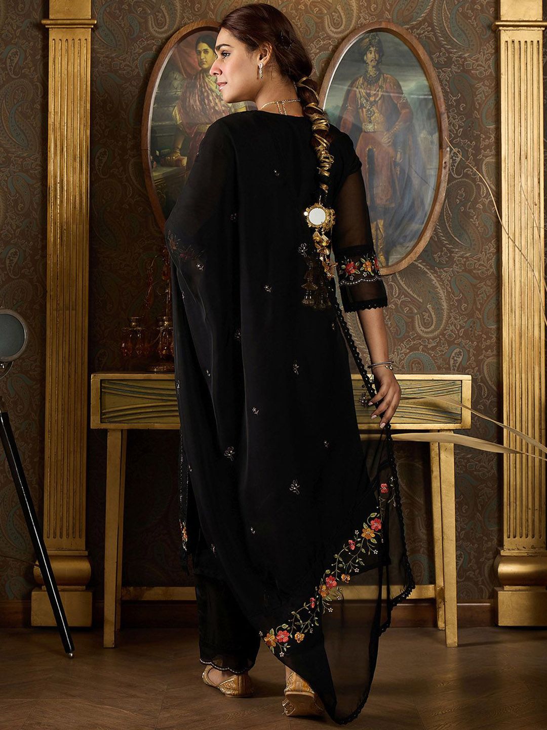 Indo Era Floral Embroidered Sequinned Panelled Organza Kurta With Trousers & Dupatta