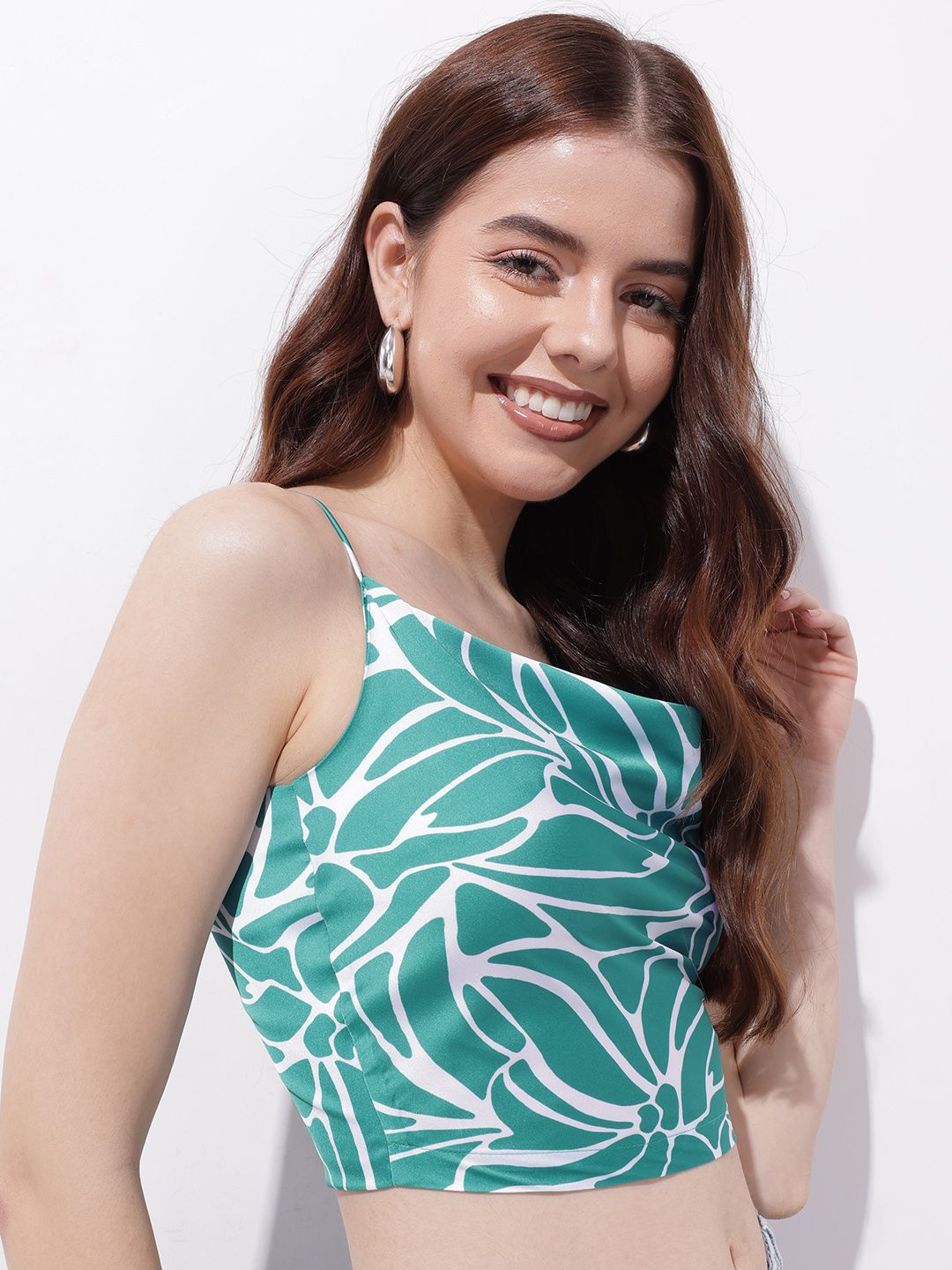 DressBerry Preppy Charm Floral Crop Top