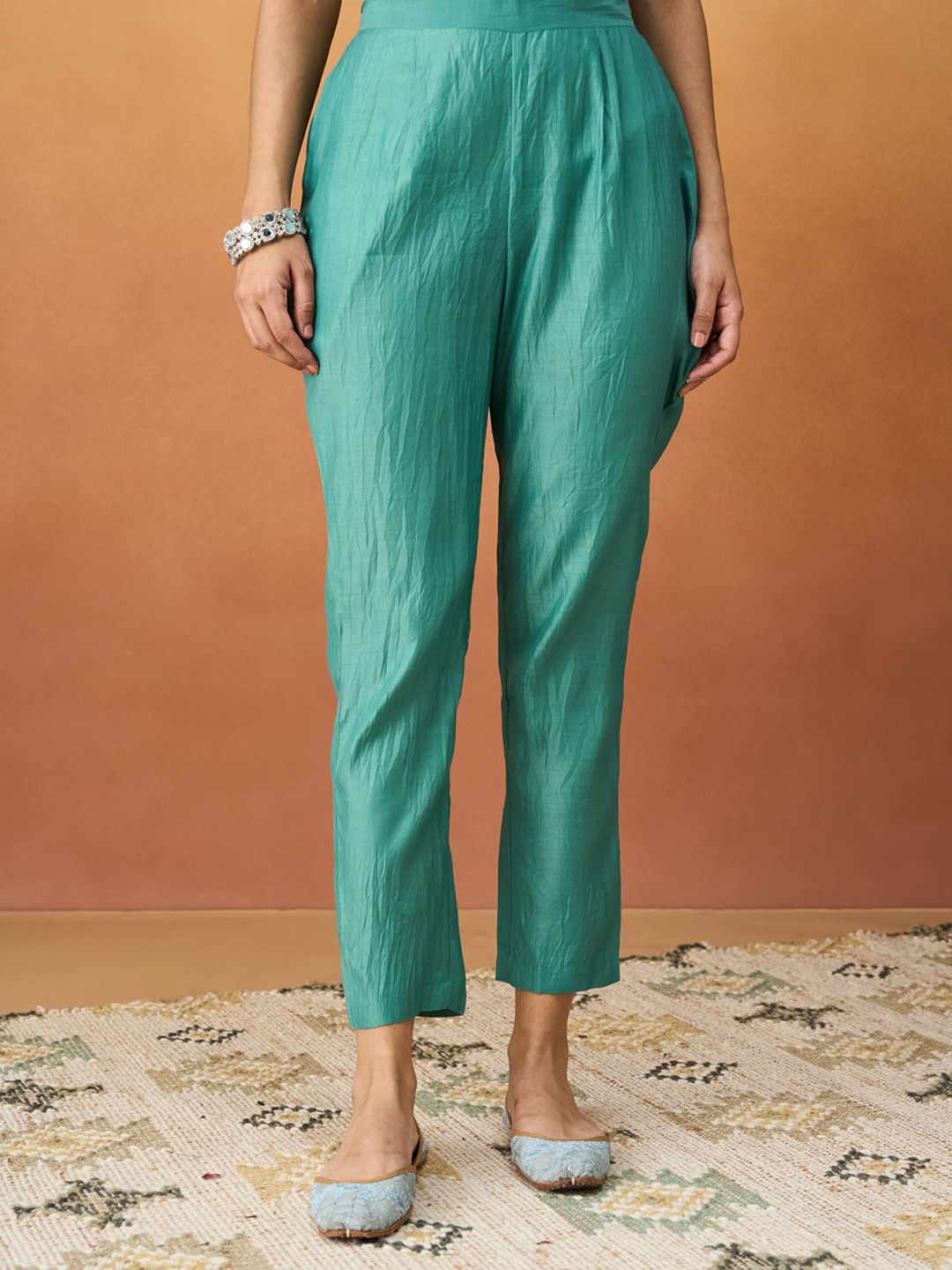 KALINI Sequinned Round Neck Thread Work Kurta With Trousers