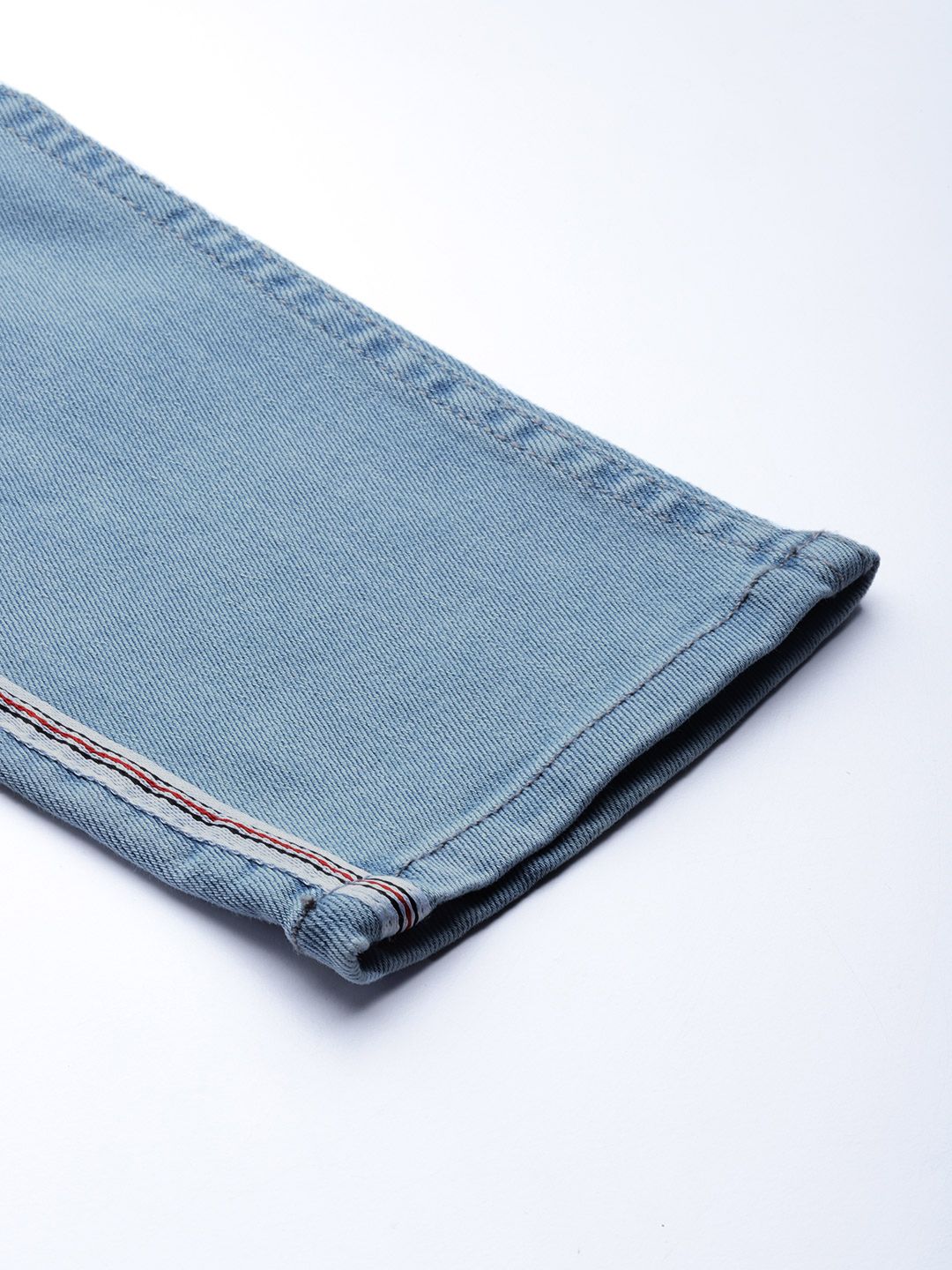 all about you Women Blue Skinny Fit Mid-Rise Clean Look Stretchable Cropped Jeans