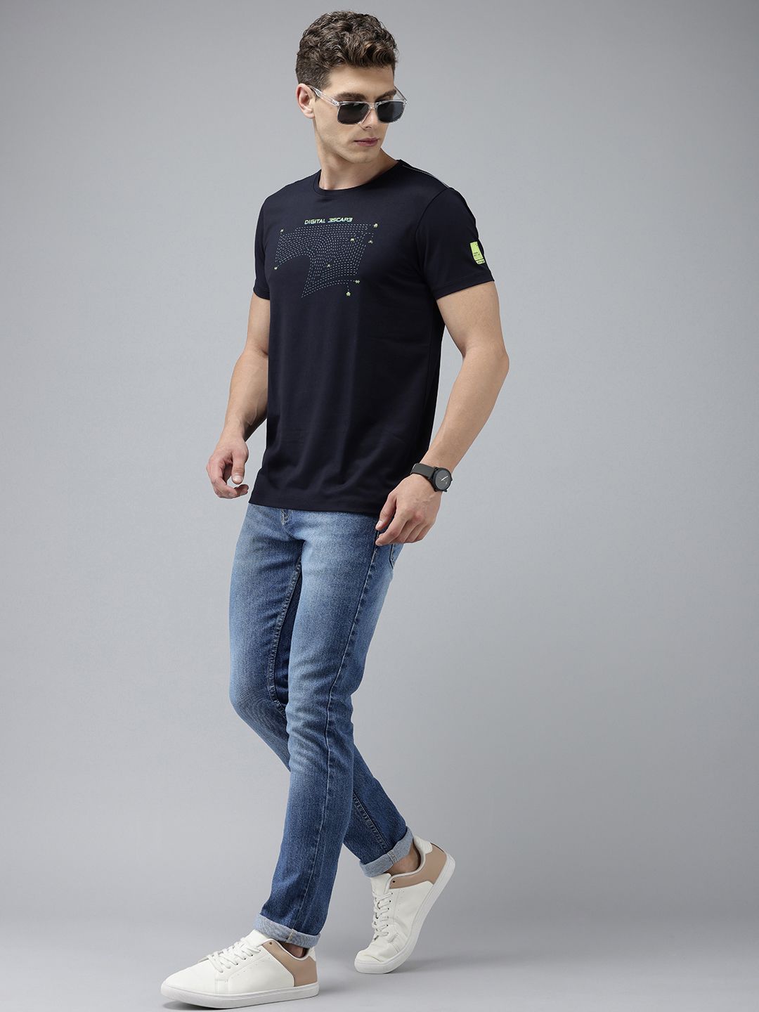 SPYKAR Men Slim Fit Low-Rise Heavy Fade Stretchable Jeans