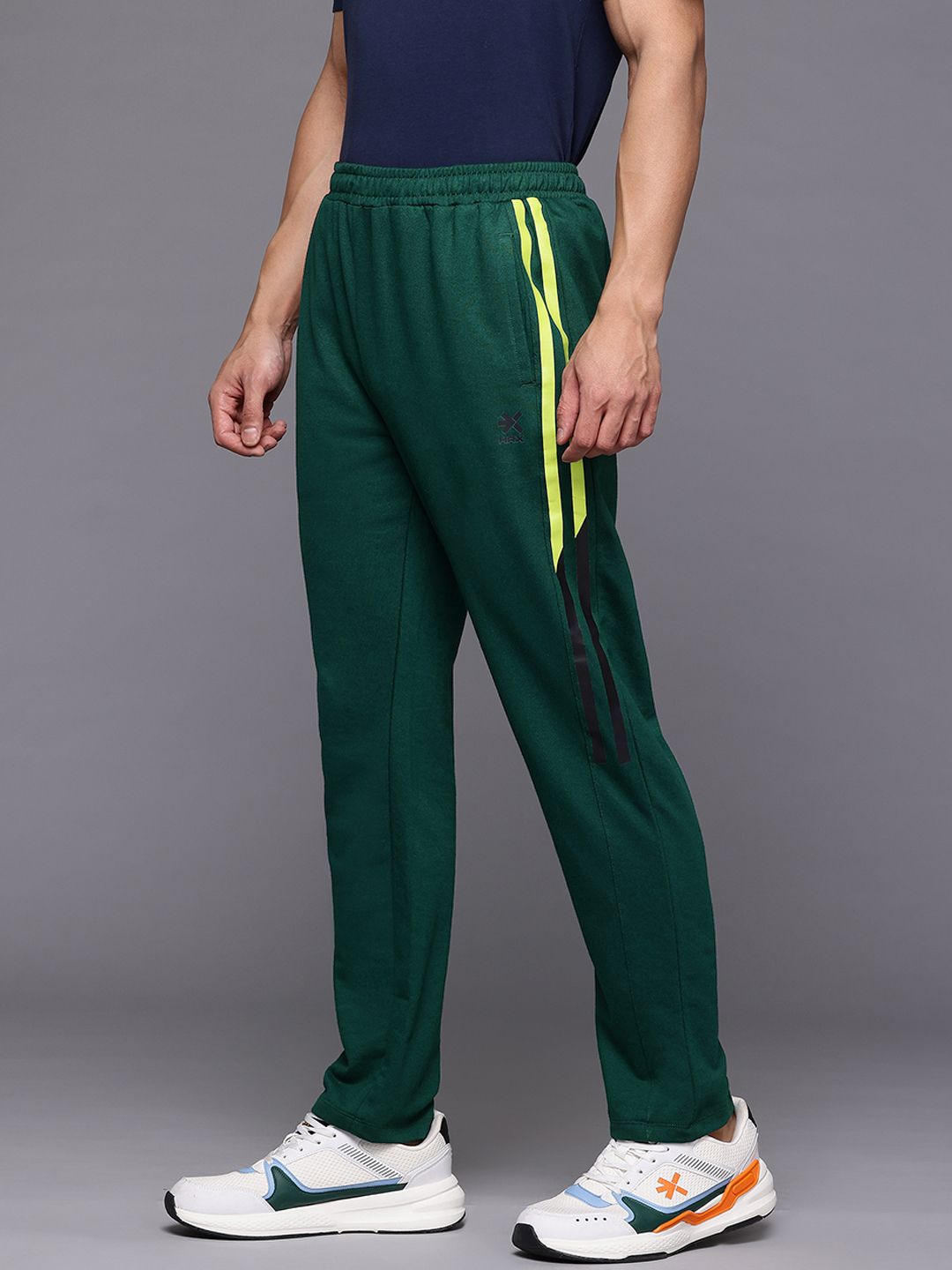 HRX by Hrithik Roshan Men Striped Lifestyle Track pants