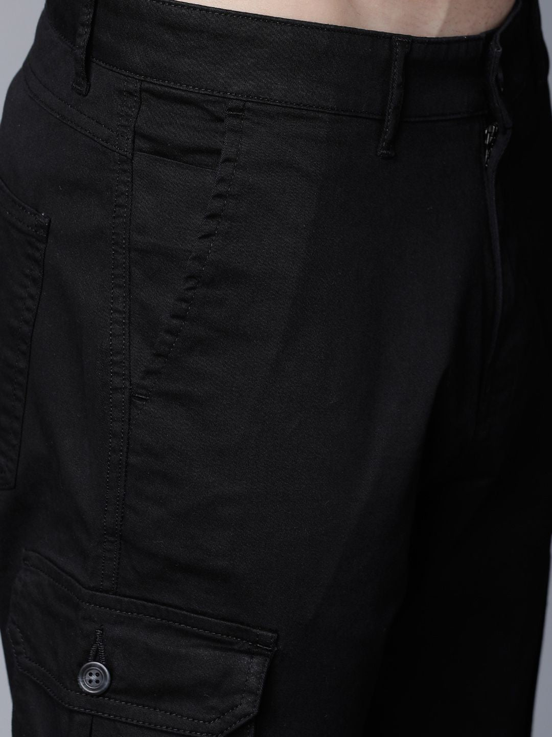 HIGHLANDER Men Black Slim Fit Solid Cargos